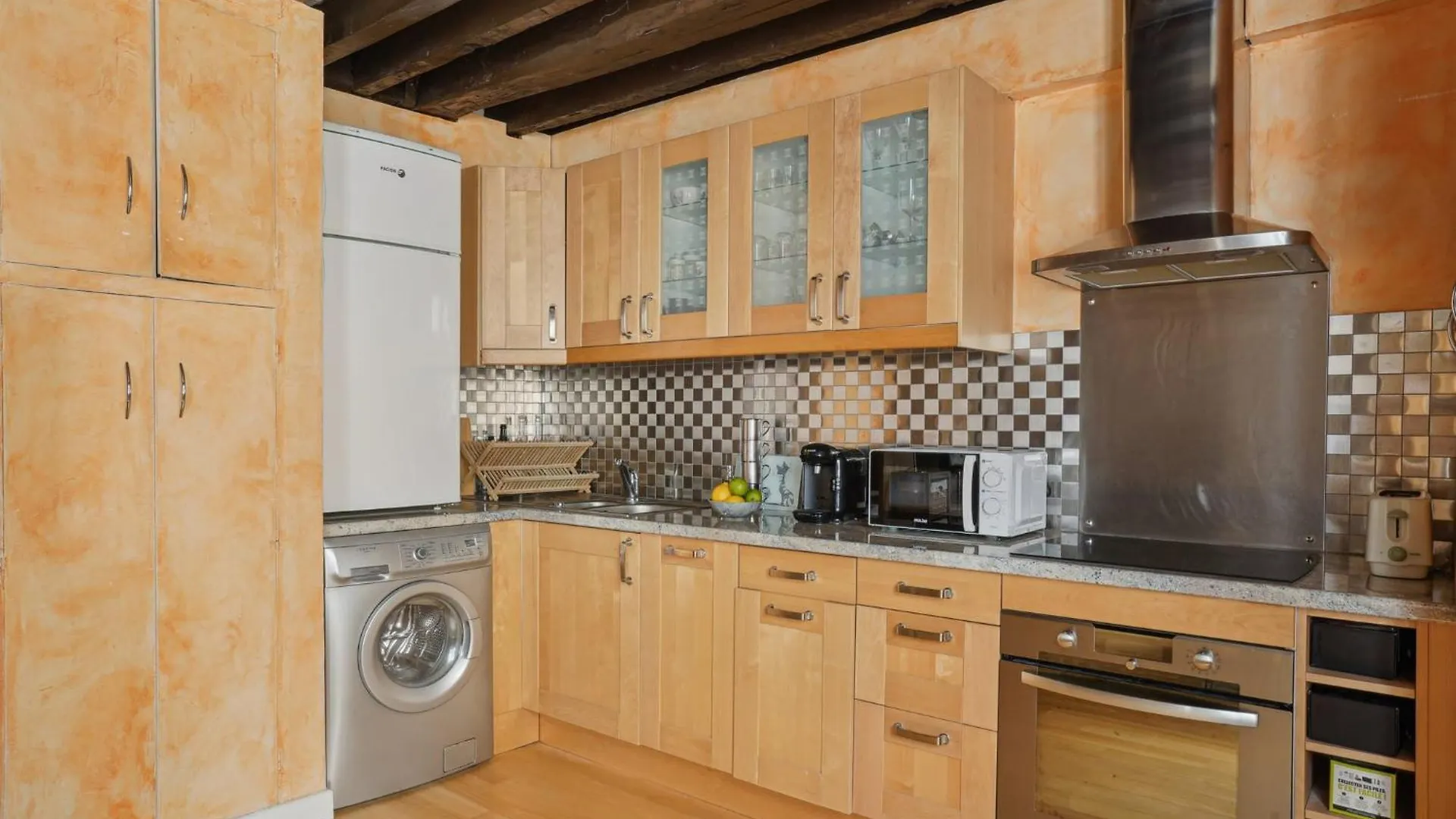 Le Marais & Pompidou - Cityapartmentstay Paris 0*,