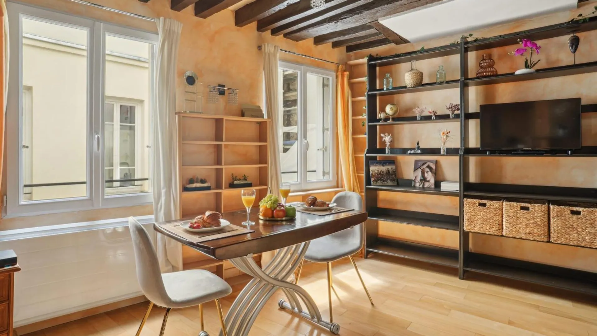 Le Marais & Pompidou - Cityapartmentstay Paříž Apartmán